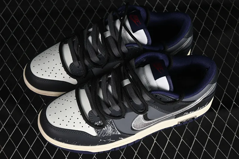 All Categories Nk SB Dunk Series Nk SB Dunk Low Low-top sneakers Nk Dunk Low Retro block Street retro Dark splash ink Leather cross SB low-top casual sneakers FV8106-181